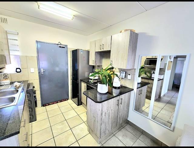 2 BEDROOM APARTMENT FOR SALE IN MONTANA TUINE